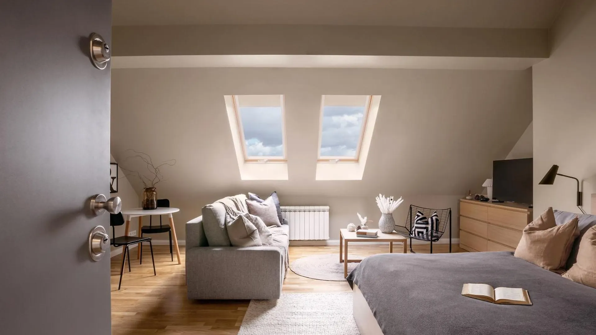 Turnkey I Karlin Square Apartments Prague