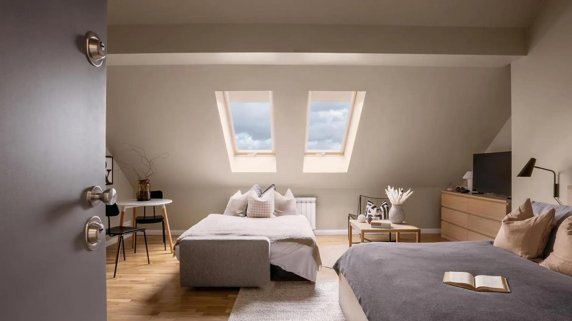 Turnkey I Karlin Square Apartments Prague