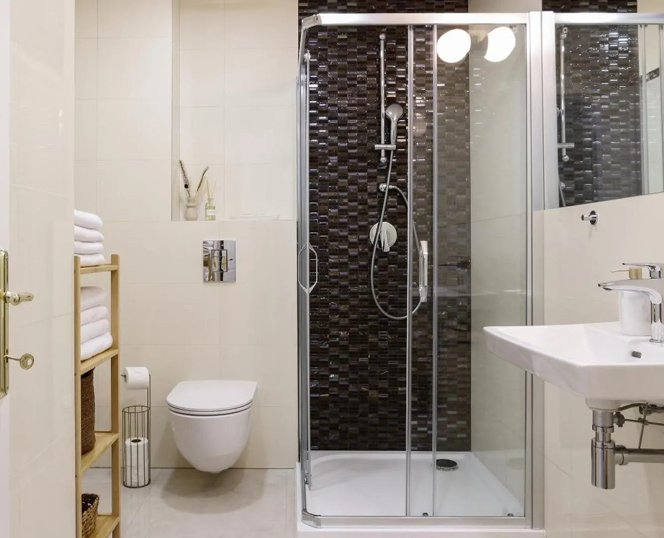 Turnkey I Karlin Square Apartments Prague